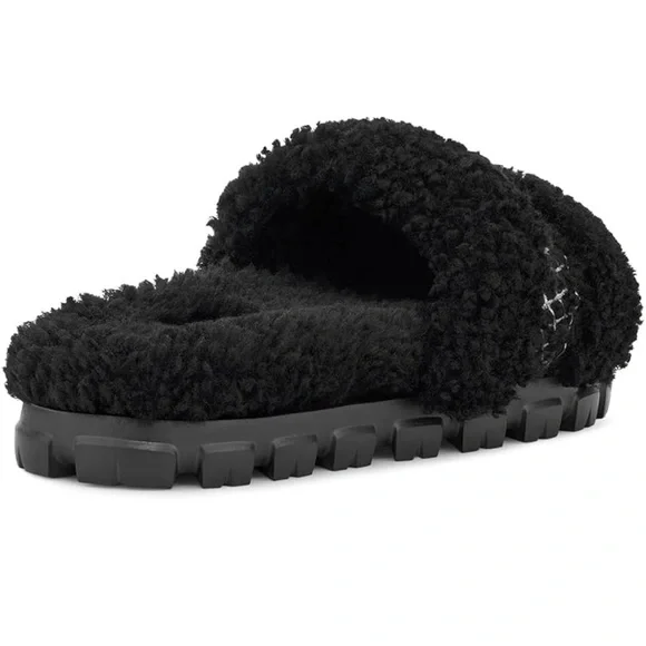 UGG Cozetta Braid Slippers - Picture 2 of 9